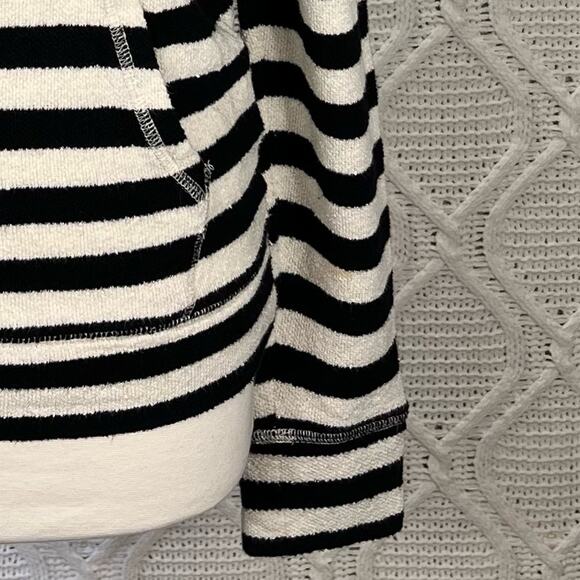 J.CREW | Black & Cream Striped Long Raglan Sleeve Pullover Textured Hoodie - Picture 8 of 8